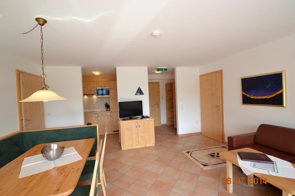 Appartement Hotel Sonneck Konigsleiten Room photo